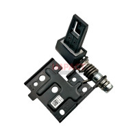 7K39X - Left Hinge